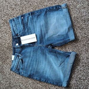 Calvin Klein Jean Shorts Mid Rise City Short Women's Size 30 NEW